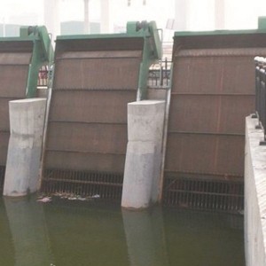TGS回轉式格柵除污機1.jpg